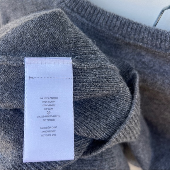 Equipment Cashmere Sweater - Picture 4 of 4